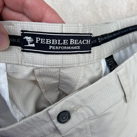 Pebble Beach performance shorts. Size 34 waist. Great condition. - Picture 5 of 6